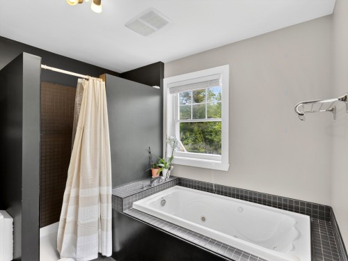 Salle de bains - 439 Rue Alvin-C.-Mitson, Magog, QC 
