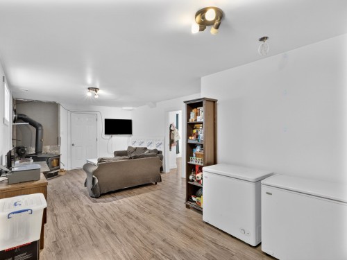Salle familiale - 439 Rue Alvin-C.-Mitson, Magog, QC 