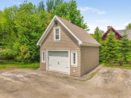 Garage - 439 Rue Alvin-C.-Mitson, Magog, QC 