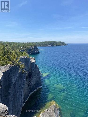 858 Howdenvale Road, South Bruce Peninsula, ON 