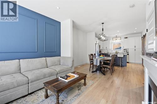 111 2Nd Street E, Saskatoon, SK 
