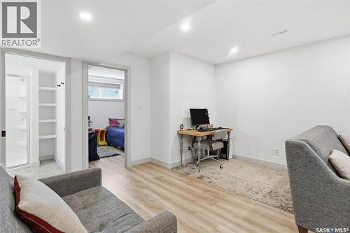 111 2Nd Street E, Saskatoon, SK 