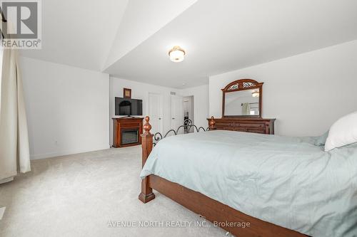 219 Reisling Way, Ottawa, ON 