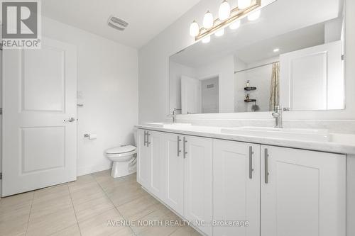 219 Reisling Way, Ottawa, ON 