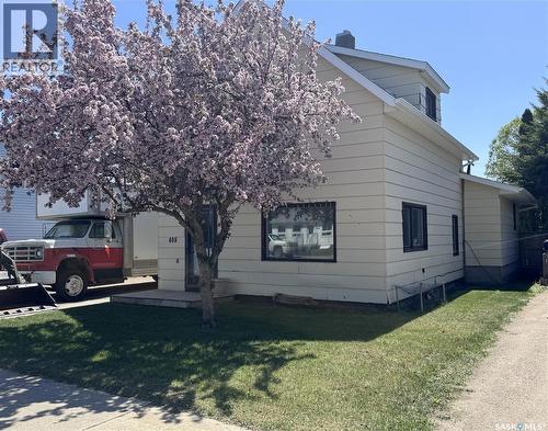 408 4Th Avenue E, Biggar, SK 