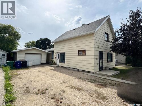 408 4th AVENUE E  Biggar, SK S0K 0M0