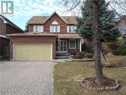 36 TOMLINSON CIRCLE Markham, ON L3R 9J8
