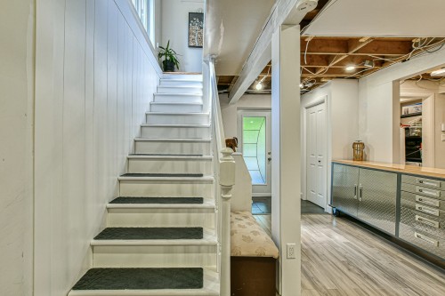 Escalier - 30 Rue Langlois, Saint-Hippolyte, QC 