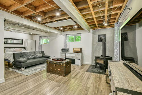 Salle familiale - 30 Rue Langlois, Saint-Hippolyte, QC 