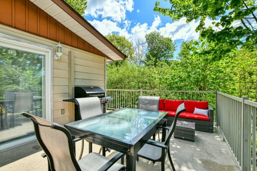Balcon - 30 Rue Langlois, Saint-Hippolyte, QC 