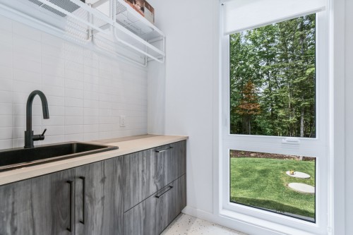 Salle de lavage - 7015 Ch. Marcil, Saint-Sauveur, QC 