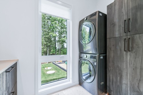 Salle de lavage - 7015 Ch. Marcil, Saint-Sauveur, QC 