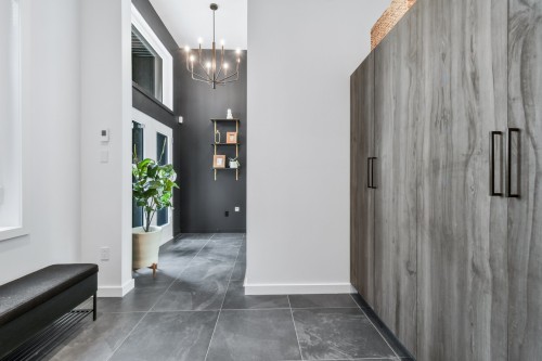 Hall d'entrée/Vestibule - 7015 Ch. Marcil, Saint-Sauveur, QC 