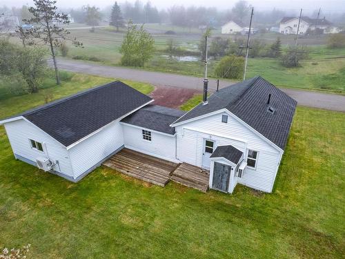 30 Thomas Avenue Sydney Ns, Mira Road, NS 