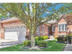 6-32 ROBSON Road Leamington, ON N8H 2M9