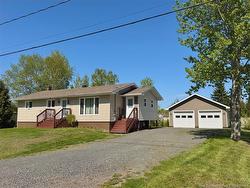 393 Rue Des Érables Nigadoo, NB E8K 3M1