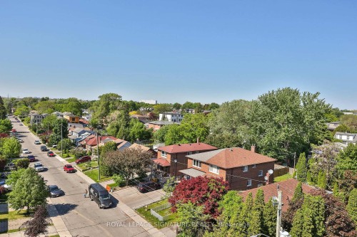 601-3520 Danforth Avenue, Toronto, ON 