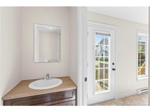 11 Westin Lane, Fredericton, NB 