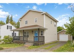113 North ST  Moncton, NB E1C 5X8