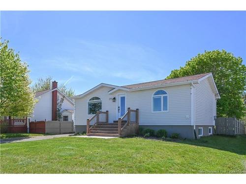137 Savoie St, Shippagan, NB 
