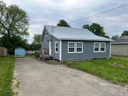 9 Churchill ST Hartland, NB E1N 4B8
