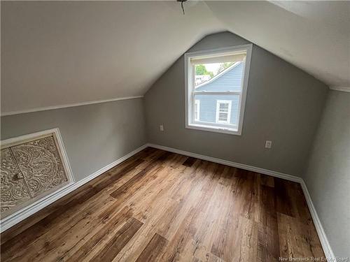 9 Churchill St, Hartland, NB 