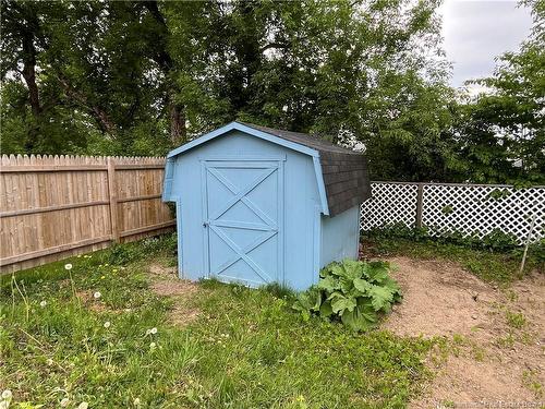9 Churchill St, Hartland, NB 