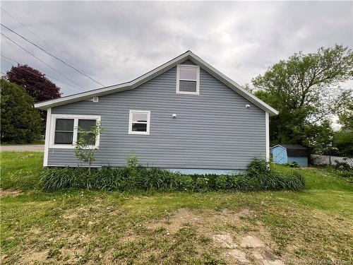 9 Churchill St, Hartland, NB 
