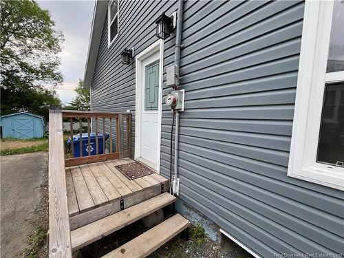 9 Churchill St, Hartland, NB 
