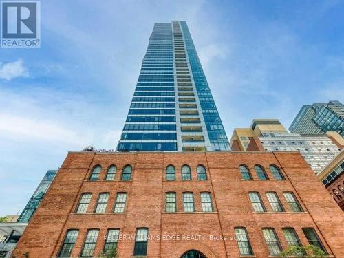 2605 - 5 ST. JOSEPH STREET  Toronto, ON M4Y 1J6
