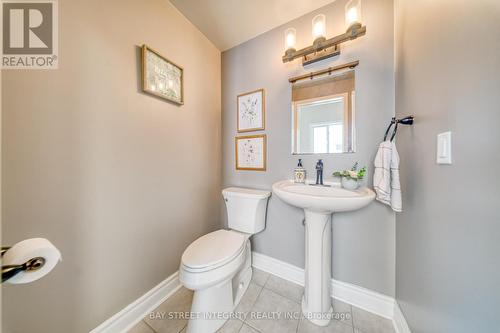 129 Fadine Road, Newmarket, ON 