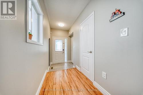 129 Fadine Road, Newmarket, ON 