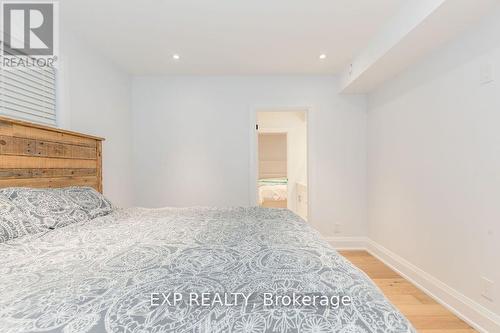 37 Paddy Dunns Circle, Springwater, ON 
