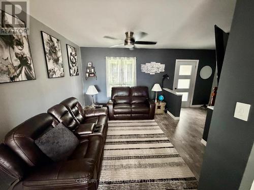 Living room - 9 Bergin Avenue, Cornwall, ON 