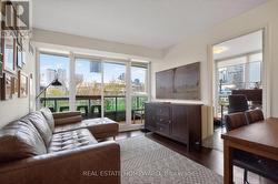 518 - 25 LOWER SIMCOE STREET Toronto, ON M5J 3A1