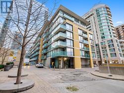 608 - 21 SCOLLARD STREET Toronto, ON M5R 1G1