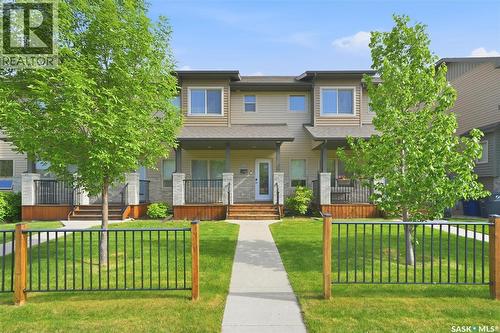 256 Maningas Bend, Saskatoon, SK 