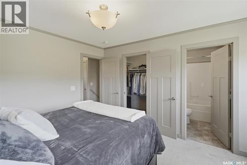 256 Maningas Bend, Saskatoon, SK 
