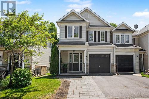 122 RUSTWOOD PRIVATE  Ottawa, ON K2J 5L5