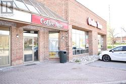 6 - 15 CONNIE CRESCENT Vaughan, ON L4K 1L3