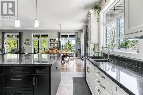 25 Carla'S Lane, Blind River, ON - Indoor Photo Showing Kitchen With Upgraded Kitchen