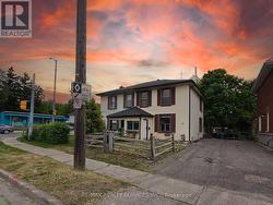 93 CHURCH STREET E Brampton, ON L6V 1G5