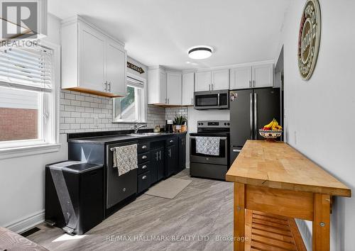 32 Rockwood Drive, Toronto, ON 