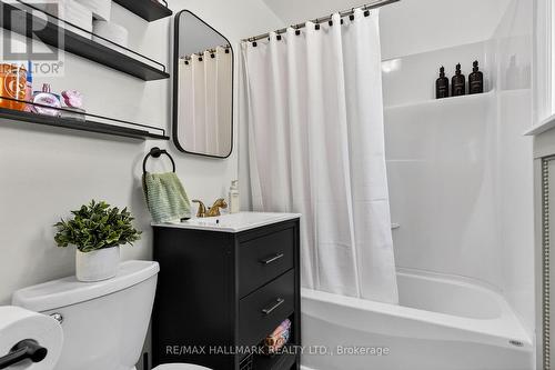 32 Rockwood Drive, Toronto, ON 