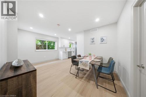 14 Bond Street, Brantford, ON - Indoor