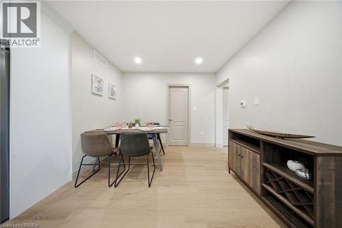 14 Bond Street, Brantford, ON - Indoor