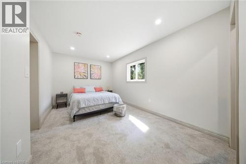 14 Bond Street, Brantford, ON - Indoor Photo Showing Bedroom