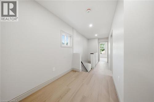 14 Bond Street, Brantford, ON - Indoor Photo Showing Other Room