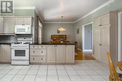 chefs kitchen - 