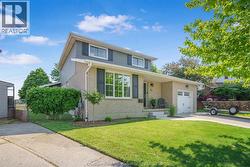 68 Goldpark ROAD  Chatham, ON N7L 4Y1